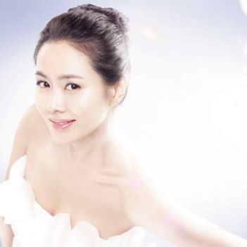 Một liệu trình tắm trắng có giá là bao nhiêu? - Thư Giản